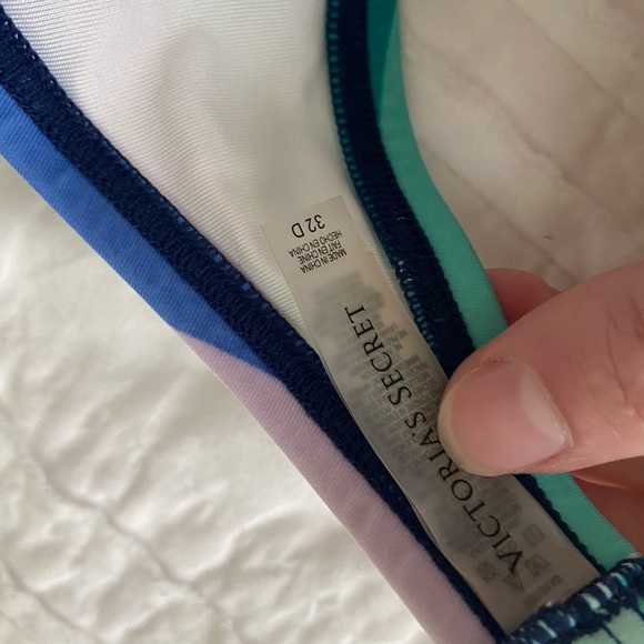 Victoria’s Secret Strapless Swimsuit Top - Picture 3 of 3